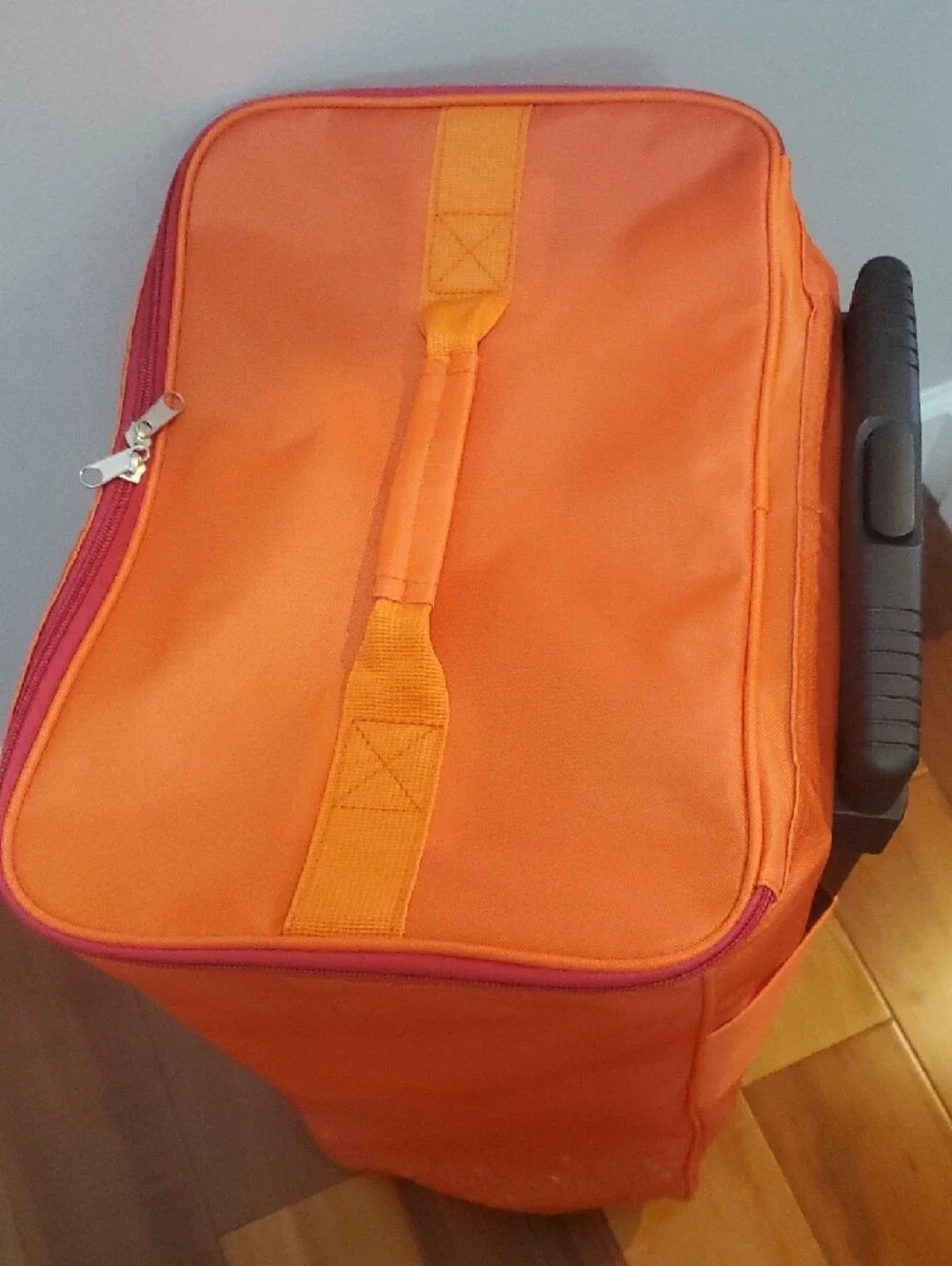 Ulta Beauty Orange Branded Rolling Makeup Case
